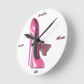 Rosa Stilett beschuht Kunst Runde Wanduhr (Winkel)