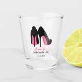 Rosa Stilettos Girls Night Out Junggeselinnen-Absc Schnapsglas (Vorderseite)