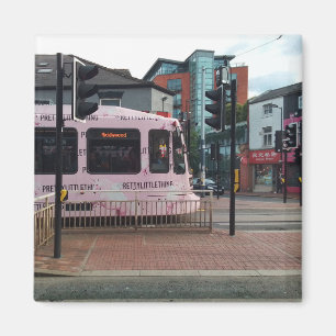 Rosa Straßenbahn Magnet