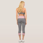 Rosa Streifen mit grauem Streifen Capri Leggings (Rückseite)