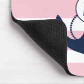 Rosa Streifen mit Seeanker und Monogramm Mousepad (Ecke)