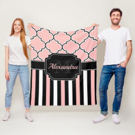 Rosa Streifen und Quatrefolie Fleecedecke