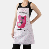 Rosa Stuhl Mitte des Jahrhunderts mit zwei Katzen Schürze (InSitu)