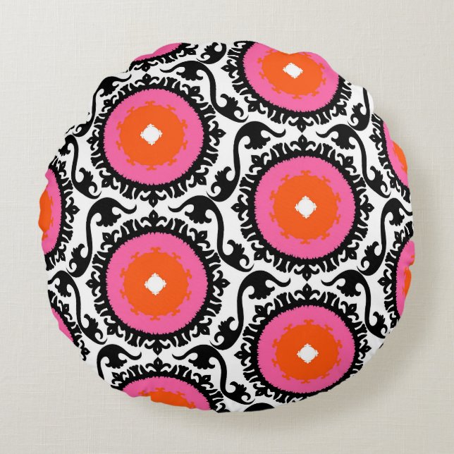 Rosa Suzani Muster Rundes Kissen (Vorderseite)