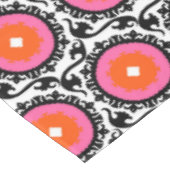 Rosa Suzani Muster Tischdecke (Schrägansicht)