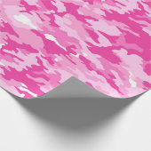 Rosa Tarnmuster – Brustkrebsaufklärung Geschenkpapier (Ecke)