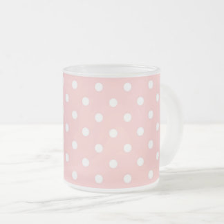 Rosa Tasse mit weißen Polka-Punkten