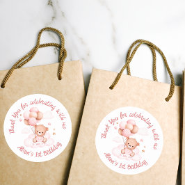 Rosa Teddybär mit Ballons auf Wolken Runder Aufkleber