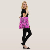 Rosa Tinte Tasche (Am Model)