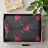 Rosa Totenkopf mit gekreuzter Knochen auf Seidenpapier (Geschenk)