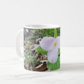 Rosa Trillium Kaffeetasse (Vorderseite Links)