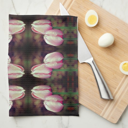 Rosa Tulip-Blume mit Raindrops-Muster Geschirrtuch (Viertel Falte)
