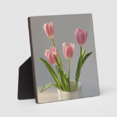 Rosa Tulip Vase Realismus Gemälde Fotoplatte (Vorderseite)