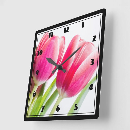 Rosa Tulips mit grünem Blätter Foto Quadratische Wanduhr (Winkel)