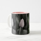 Rosa Tulpemuster-Kaffee-Tasse Zweifarbige Tasse (Vorderseite Links)