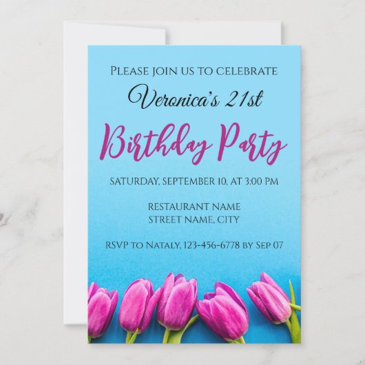 Rosa Tulpen auf blauem Hintergrund Einladung (Vorderseite)