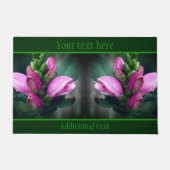 Rosa Turtlehead-Blume Nah Personalisiert Fußmatte (Vorderseite)