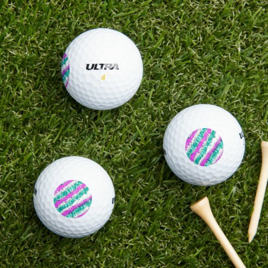Rosa und Aquamariner Spritzer gestört Golfball (Insitu Gras)