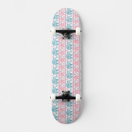 Rosa und aquamarines ethnisches Elefant-Muster Skateboard (Vorderseite)