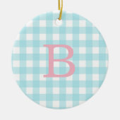 Rosa und Blau Gingham Monogram Keramik Ornament (Vorne)