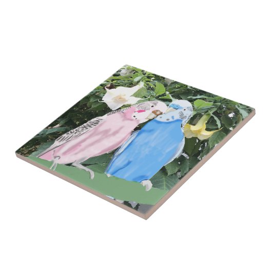 Rosa und blaue Budgien gegen Engel Trumpets  Fliese (Seite)