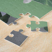 Rosa und blaue Budgien gegen Engel Trumpets Puzzle (Seite)