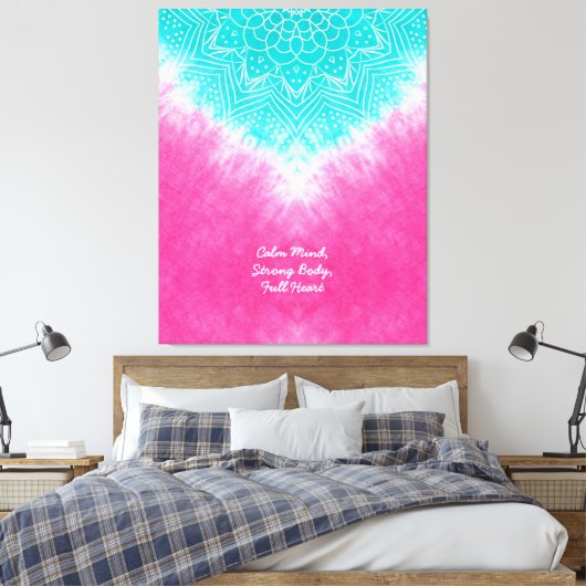 Rosa und blaue Gefärbte Krawatte mit Mandala Sway  Leinwanddruck (Insitu (Schlafzimmer))