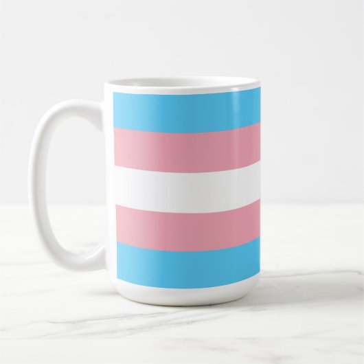 Rosa und blaue gestrichene Tasse (Links)