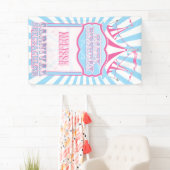 Rosa und blaue Karnevals-Party-Fahne Banner (Insitu)