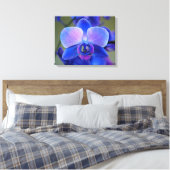 Rosa und blaue Orchideen Leinwanddruck (Insitu (Schlafzimmer))