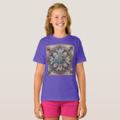 Rosa und blaue Saphire Diamonds Pearls Mandala T-Shirt (Vorne ganz)
