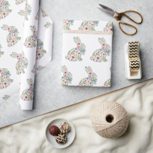 Rosa und blaue Wildblumen-Osterhase Geschenkpapier