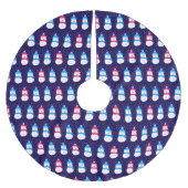 Rosa und blaue Winterschneemänner Polyester Weihnachtsbaumdecke (Vorderseite)