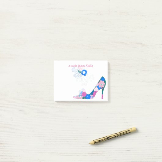 Rosa und blauer Blumen-Schuh Post-it Klebezettel (Auf Schreibtisch)
