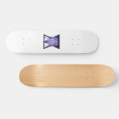 Rosa und blauer Kosmonaut-Hipster Skateboard (Horizontal)