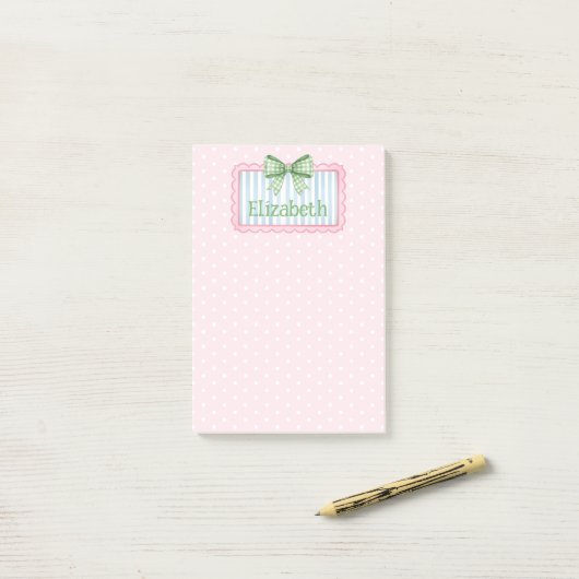 Rosa und blauer Rahmen mit grüner Gingham-Schleife Post-it Klebezettel (Auf Schreibtisch)