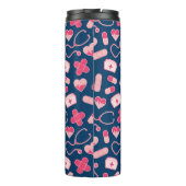 Rosa und blaues Krankenmuster mit Monogramm Thermosbecher (Rückseite)