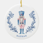 Rosa und blaues Wappen Nutcracker Keramik Ornament (Hinten)
