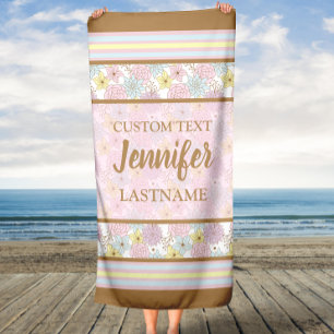 Rosa und braune Blumenmuster mit Individuelle Name Strandtuch