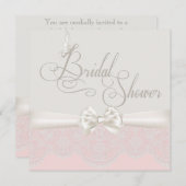 Rosa und Elfenbeinschmetterlinge und Spitzen-Braut Einladung (Vorne/Hinten)