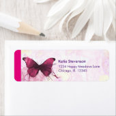 Rosa und gelbe Blume mit Schmetterling (Insitu)