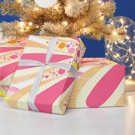 Rosa und gelbe Blumen Geschenkpapier (Feiertage)