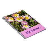 Rosa und gelbe Blumen Spiralpapier Notizblock (Rechte Seite)
