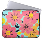 Rosa und gelbe Blüten auf Sky Blue Dopamin Style Laptopschutzhülle (Vorderseite)
