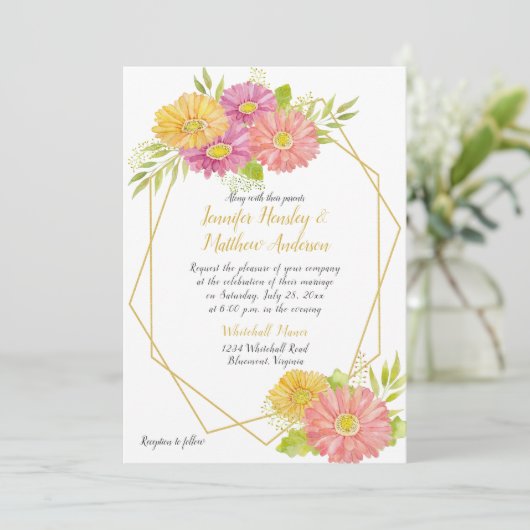 Rosa und gelbe Gerbera Daisies Geometrische Hochze Einladung (Stehend Vorderseite)