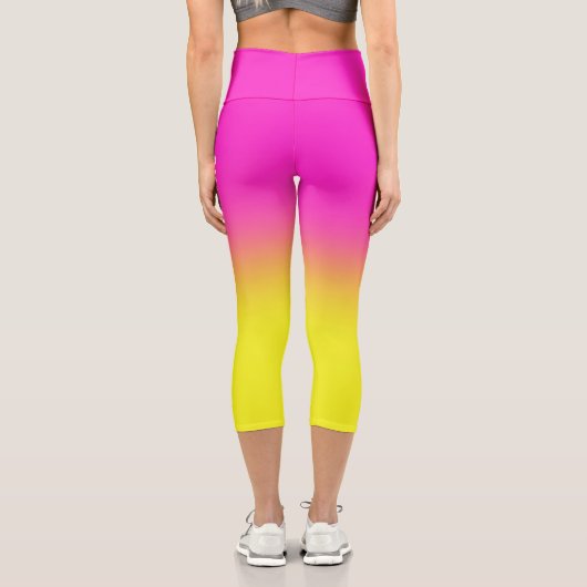 Rosa und gelbe Sonnenuntergänge Individuelle Name Capri Leggings (Rückseite)
