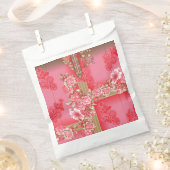 rosa und goldfarbener Hintergrund mit roter Farbe Geschenktütchen (Ausgeschnitten)