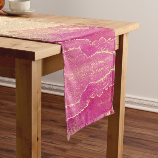 Rosa und Goldmarmor Elegant Kurzer Tischläufer (Beispiel)