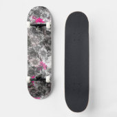 Rosa und graue Blume Skateboard (Vorderseite)