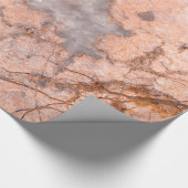 Rosa und graue Marmortextur Geschenkpapier (Ecke)